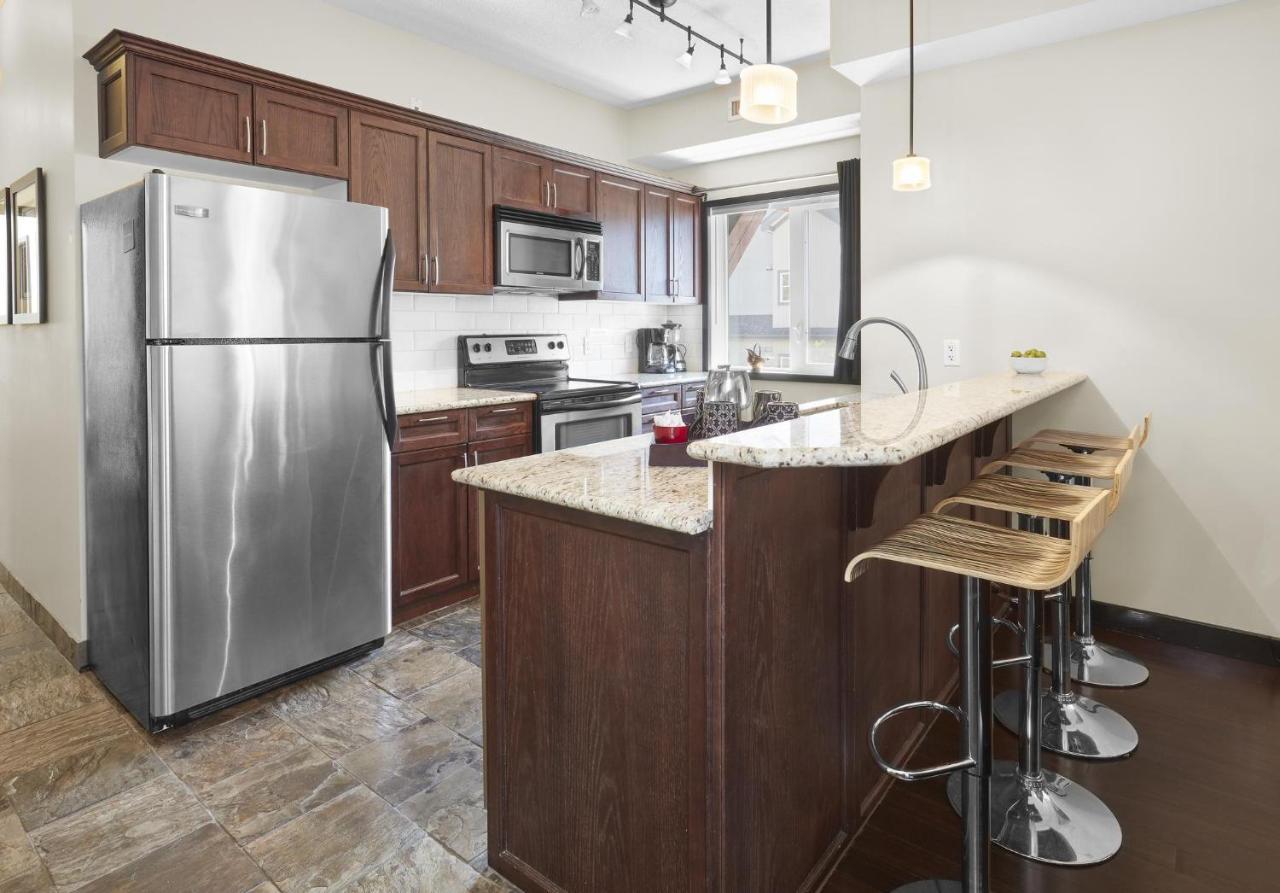 Sundance Suite - Beautiful Condo With Open Pool And Hot Tub Canmore Exterior photo